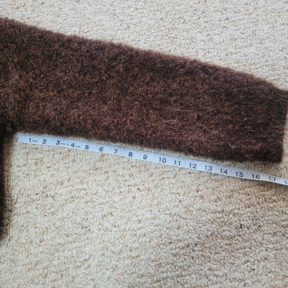 Vintage Antropologie Sweater Size Medium Cardigan Mohair Wool  Cropped Y2K Fuzzy - Picture 9 of 10